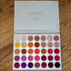 Jacklyn hill palette